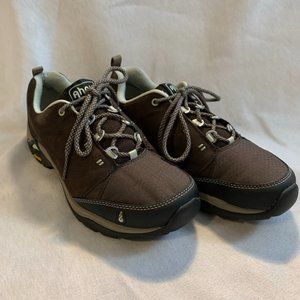 Ahnu Women's Hiking Trail Sport Shoes size 8